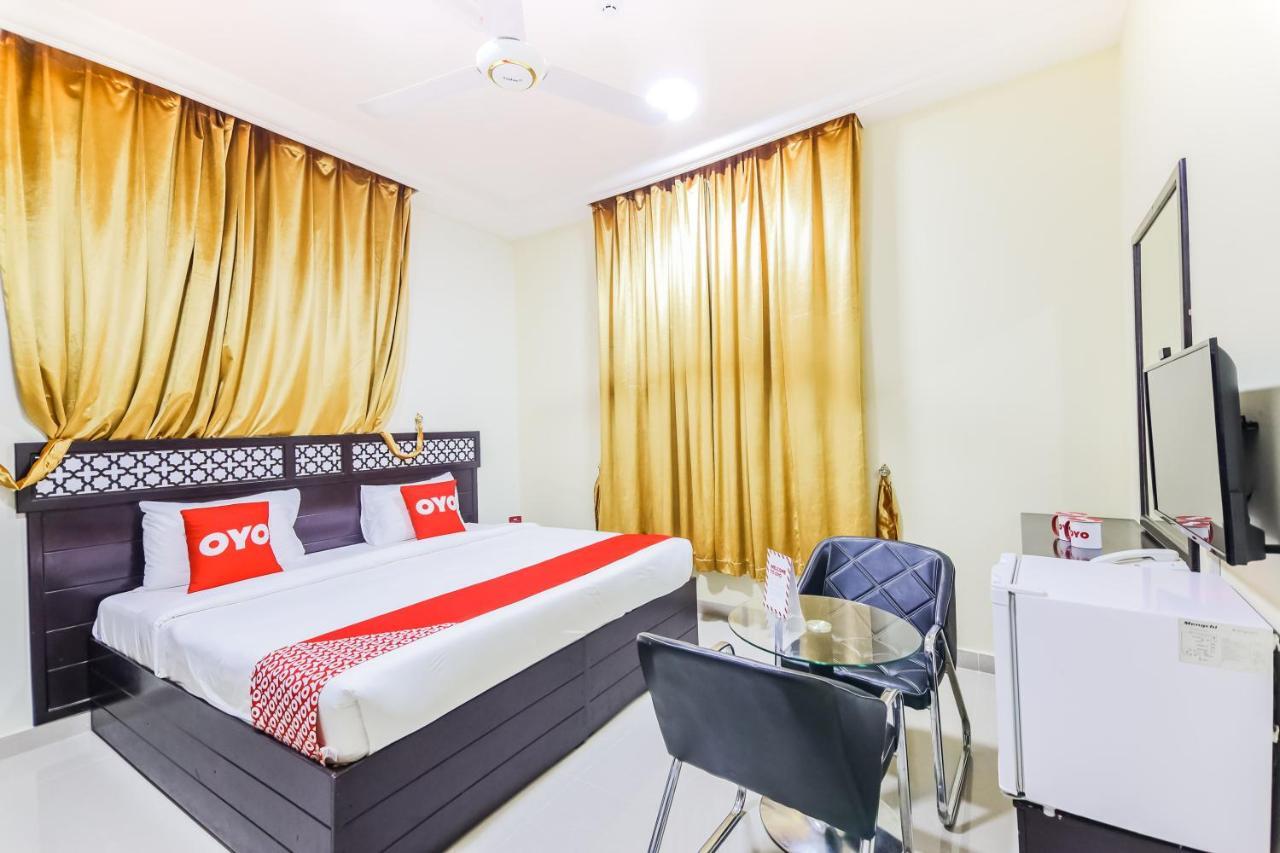 Ras Al Hadd Waves Hotel Екстериор снимка