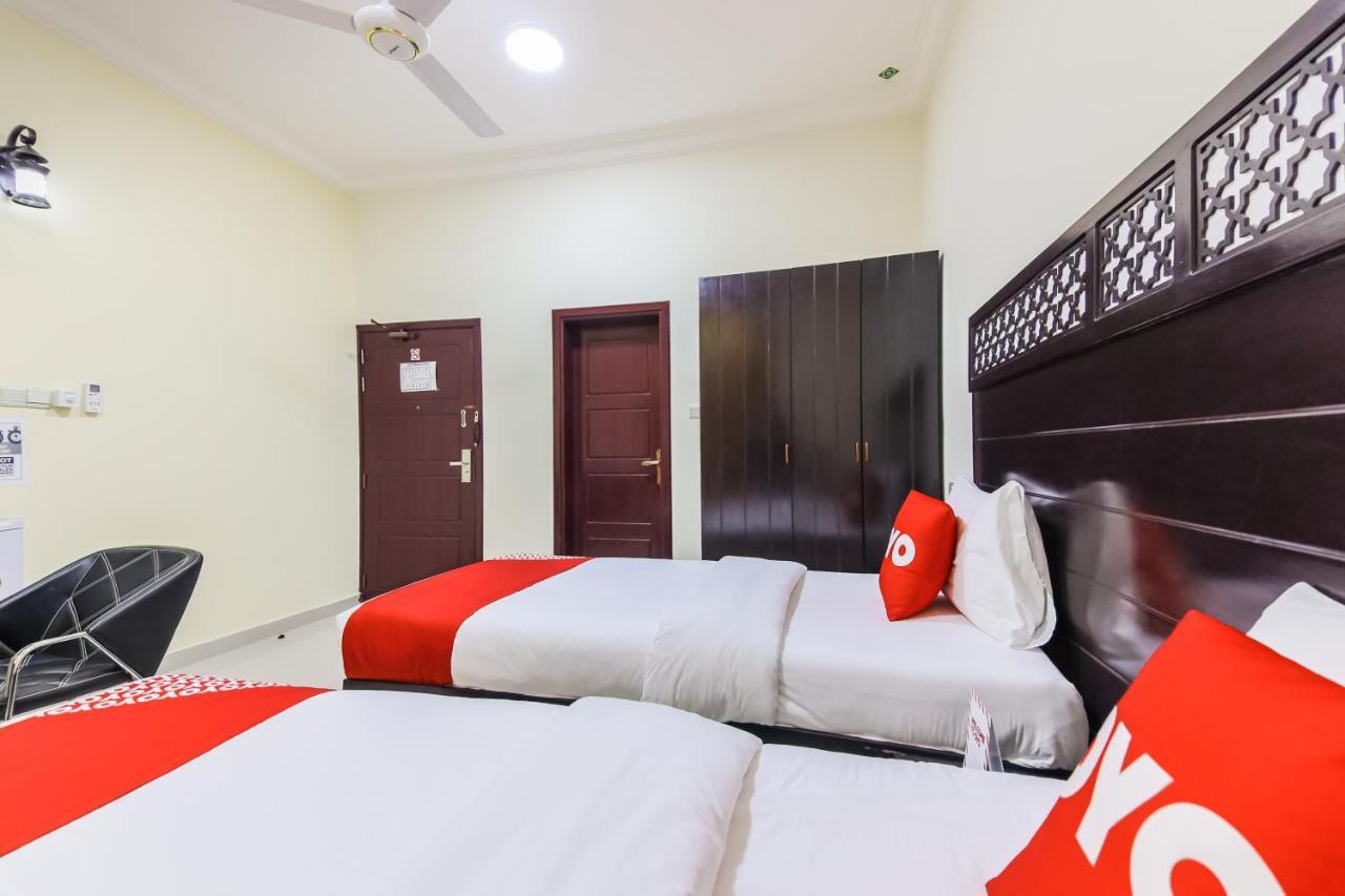 Ras Al Hadd Waves Hotel Екстериор снимка